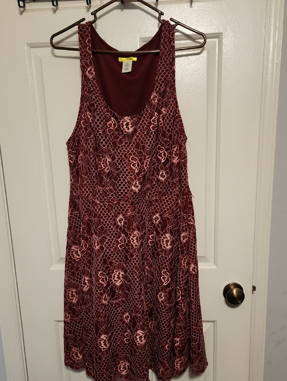 Women's Floral Lace-Overlay Tank Dress - Burgundy